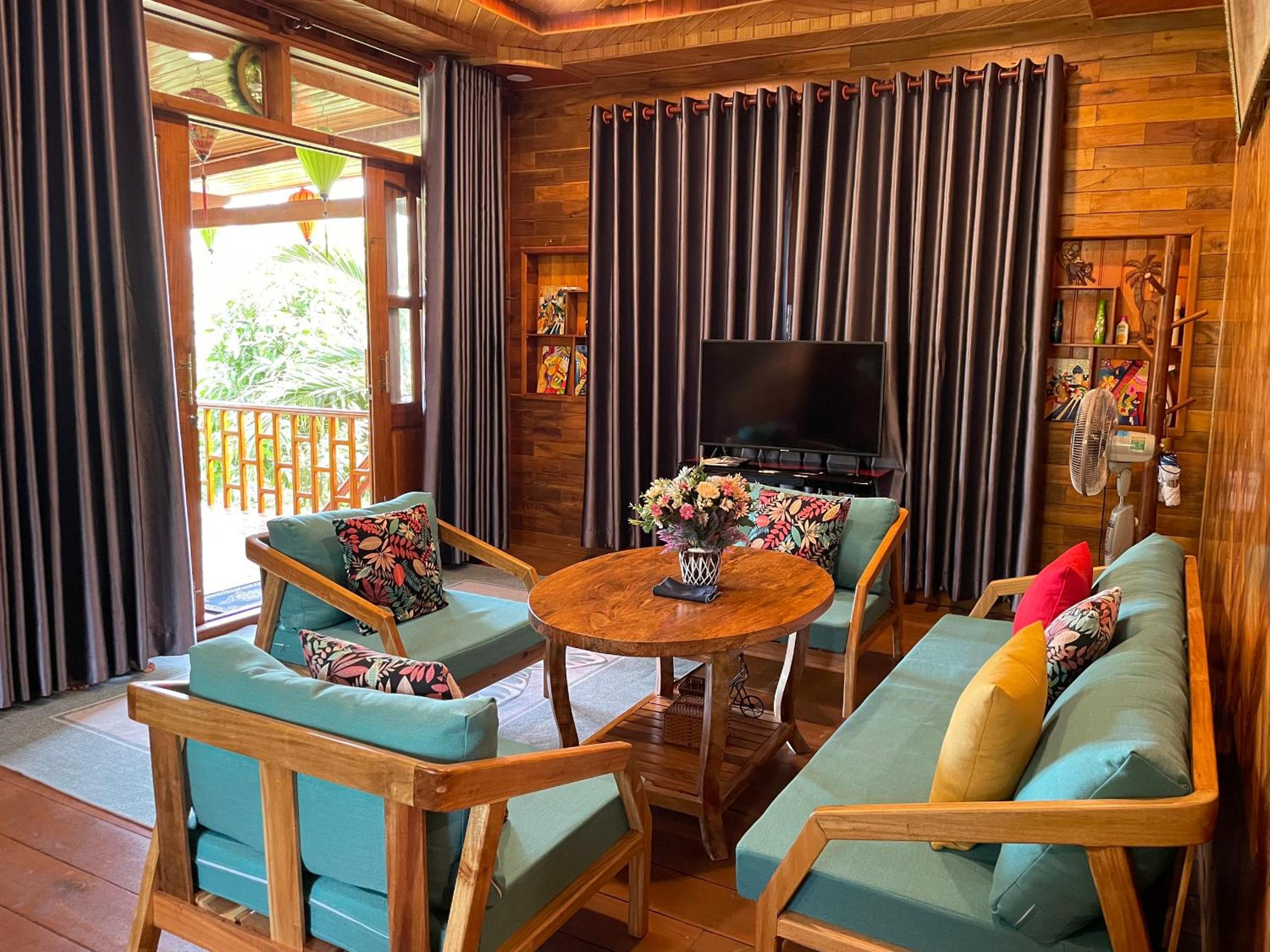 Nana Home, Entire Amazing Wooden Chalet
