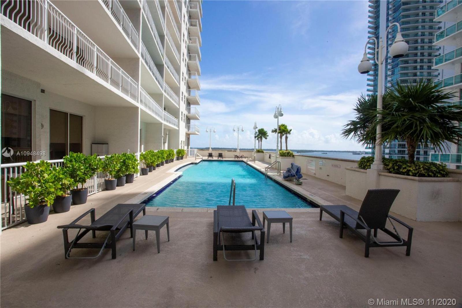 Miami Brickell 3 Bedrooms high ceiling loft