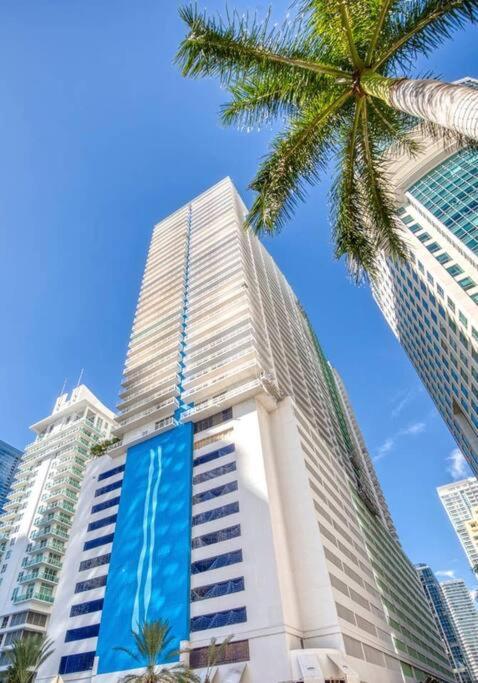 Miami Brickell 3 Bedrooms high ceiling loft