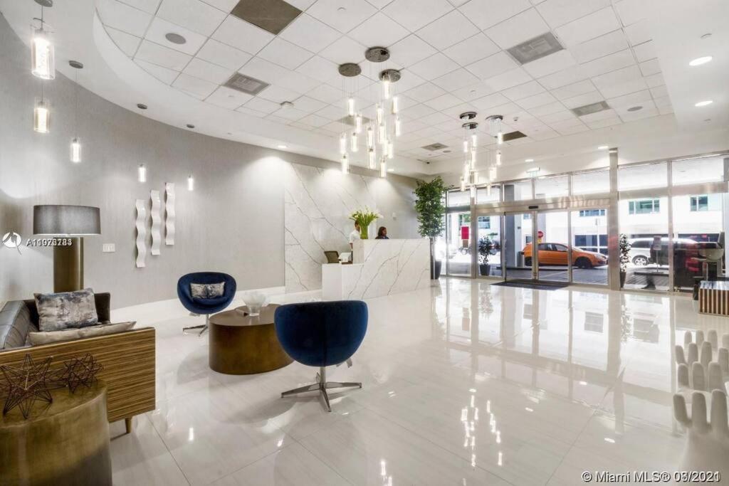 Miami Brickell 3 Bedrooms high ceiling loft