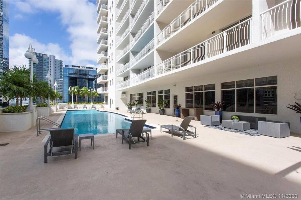 Miami Brickell 3 Bedrooms high ceiling loft