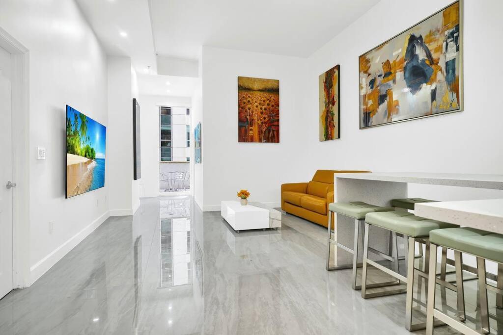 Miami Brickell 3 Bedrooms high ceiling loft