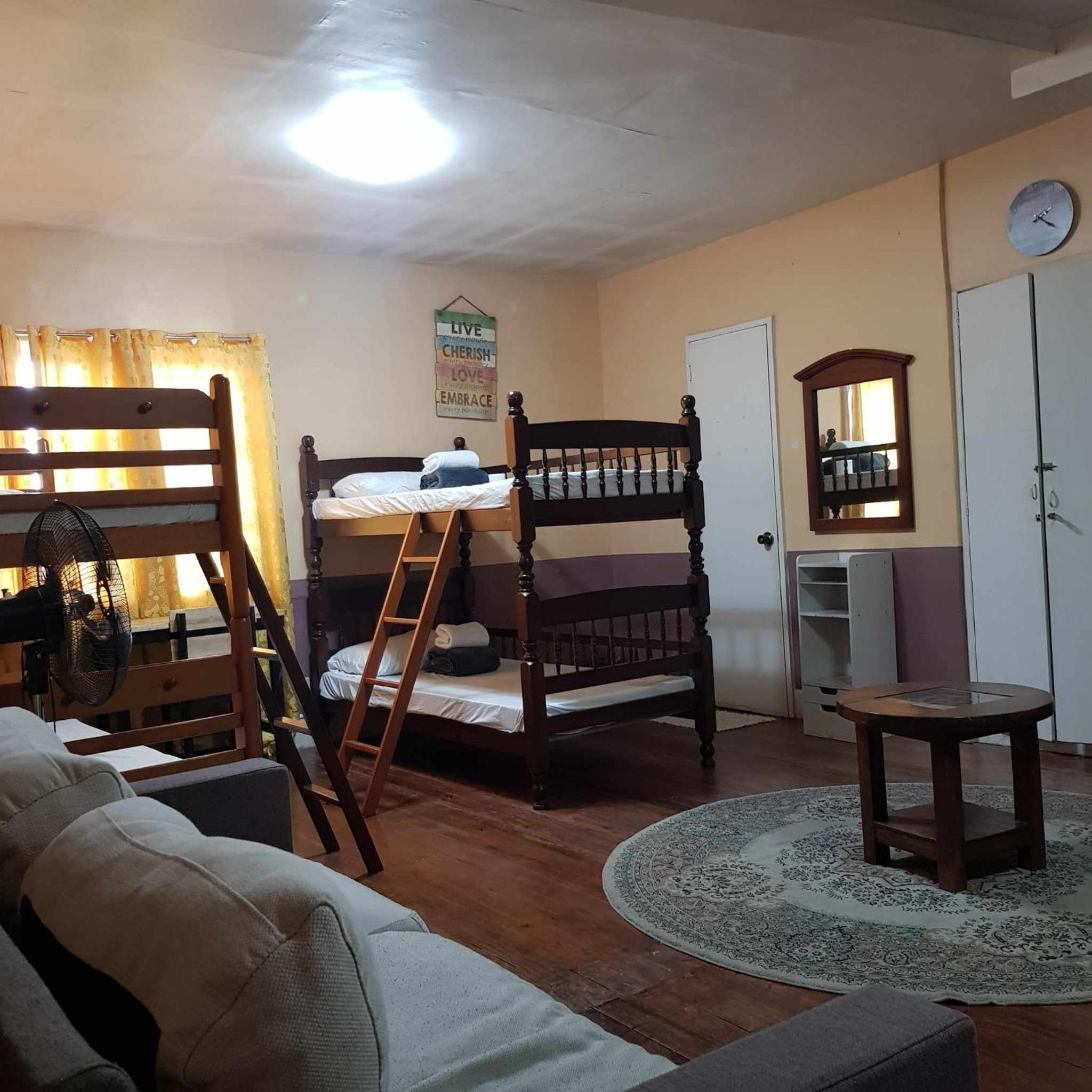 Old Orangewood Bed & Breakfast
