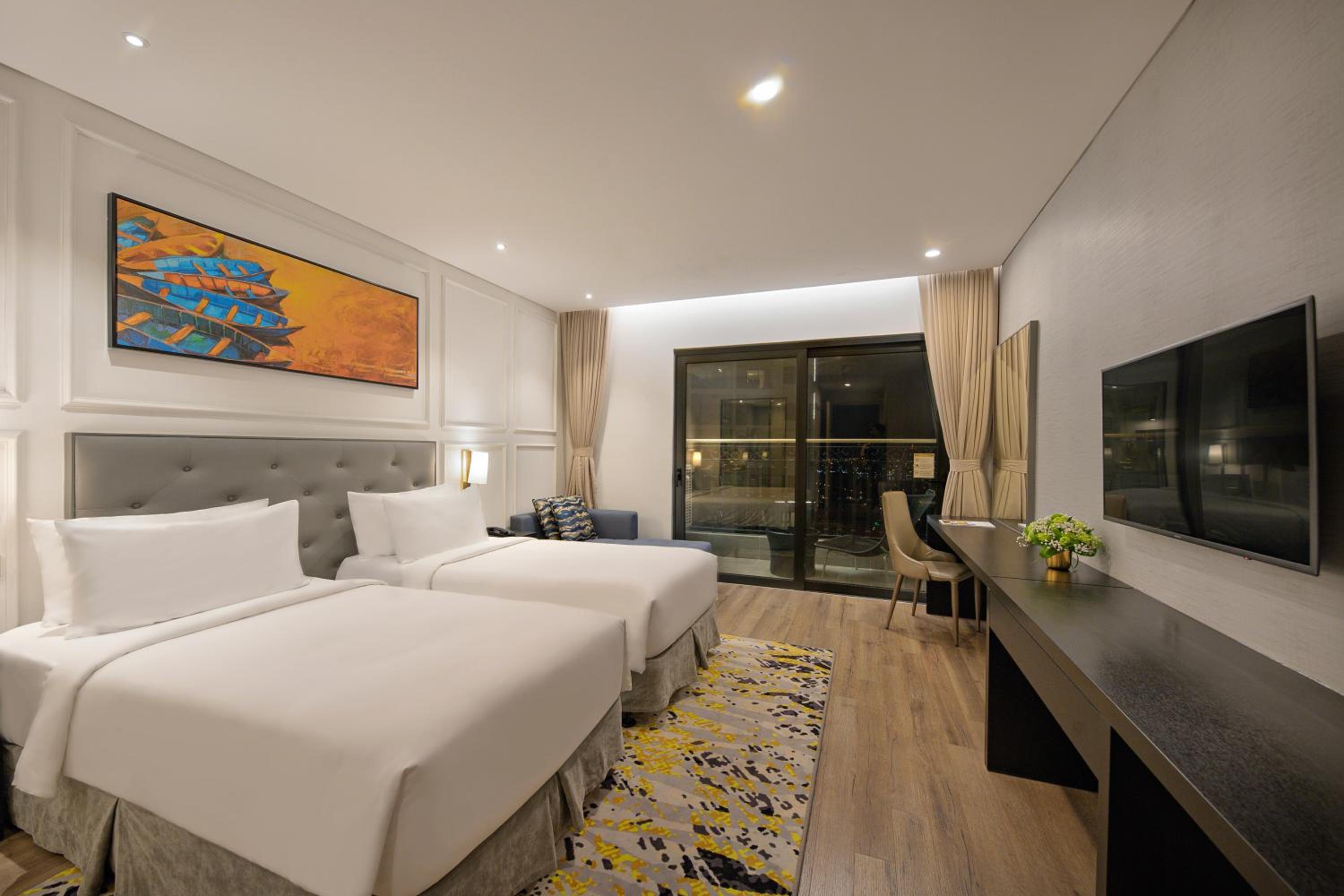 Wyndham Danang Golden Bay 212