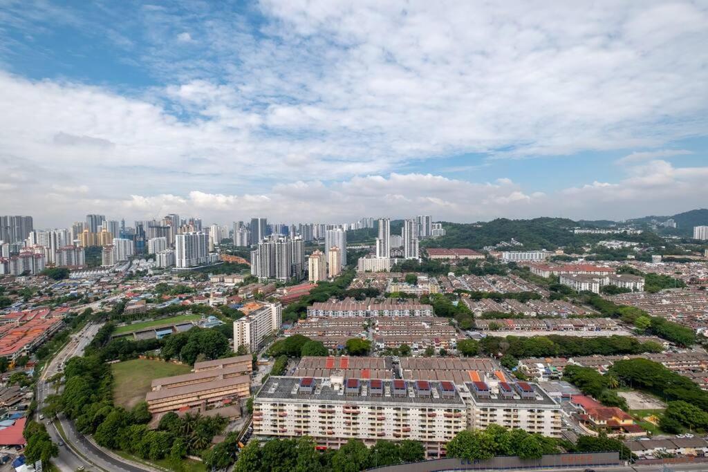 City View Minimalist Wifi100Mbps AboveAEON MITEC UPRC