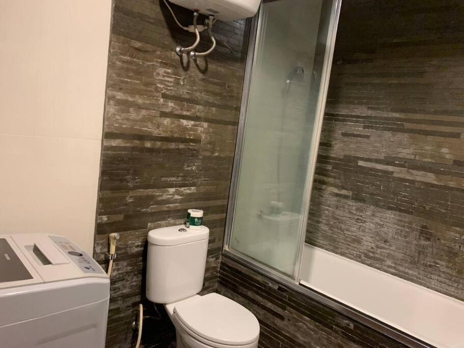 2br- Central Park Residence Alaina Tower Floor 29 view 2