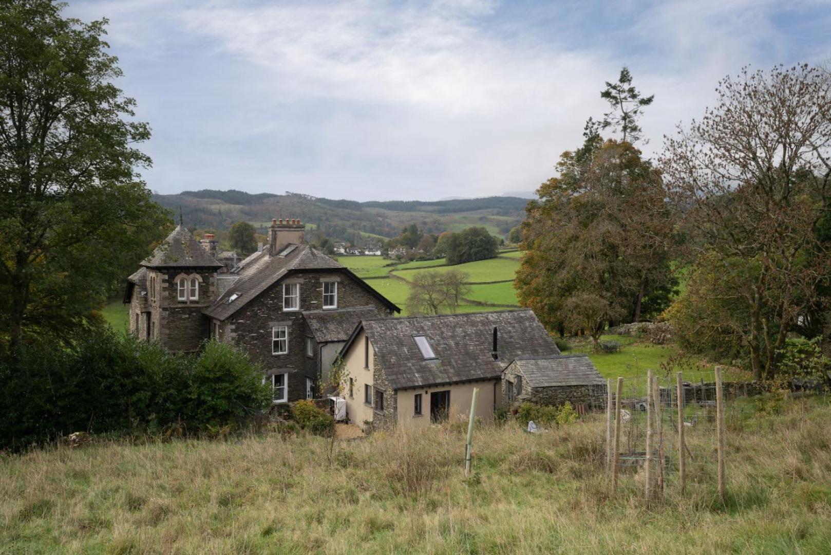 Beautiful Luxury one bedroom retreat in Far Sawrey view 5