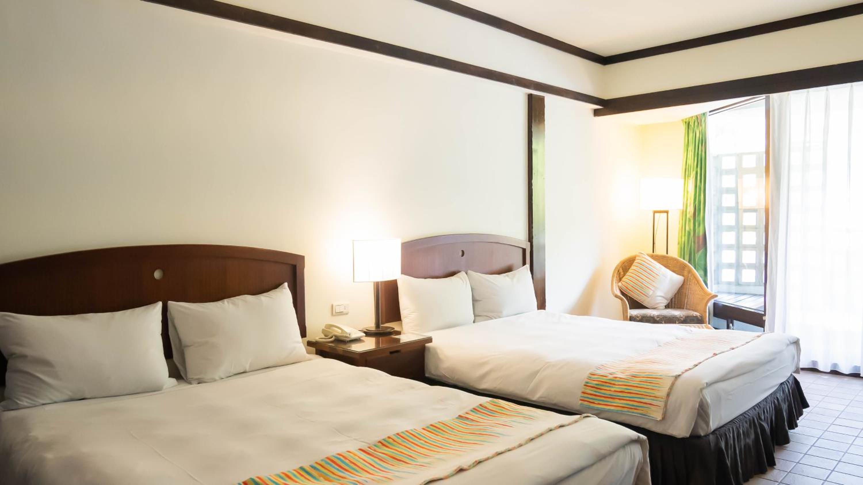Yoho Beach Resort Kenting