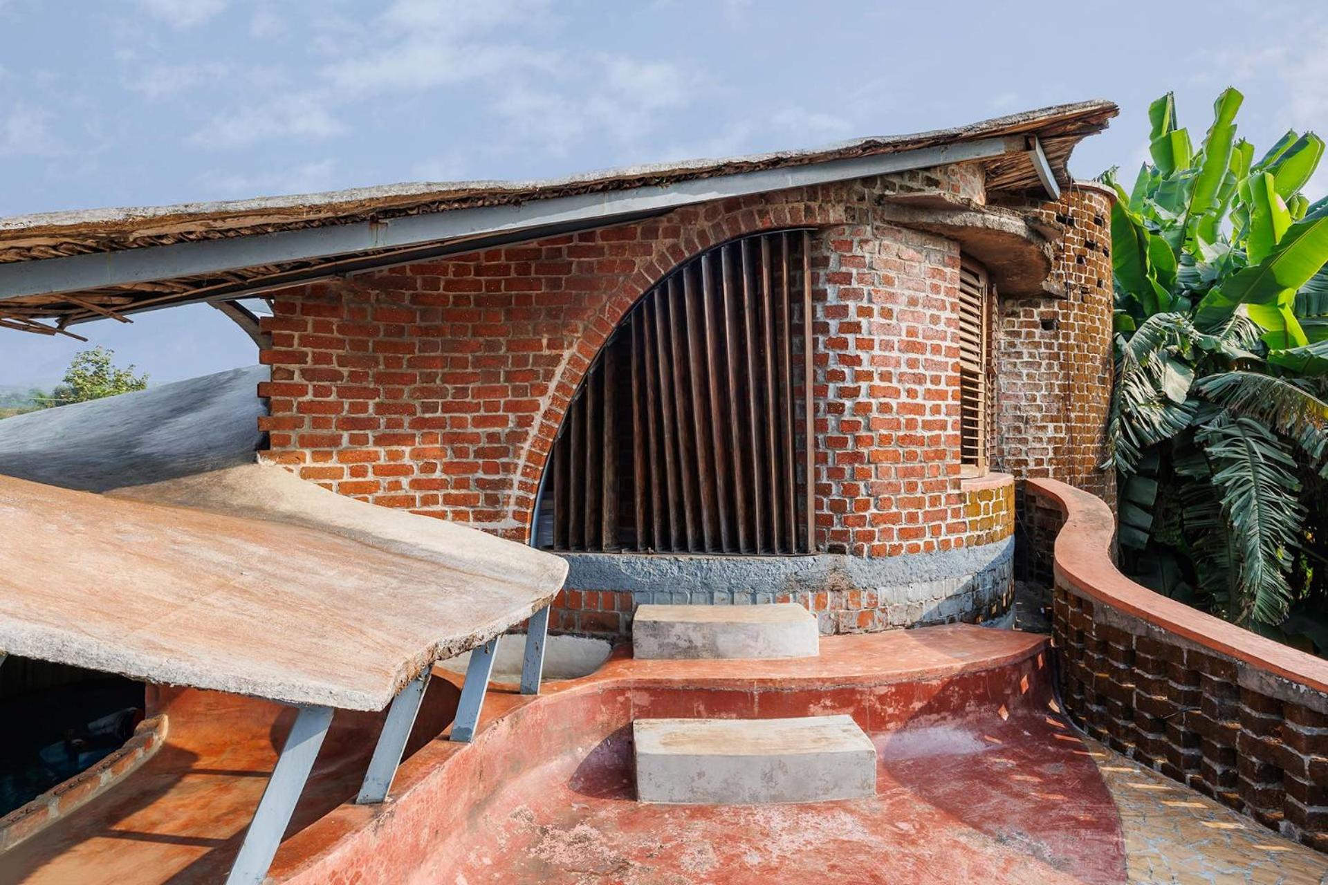 StayVista's Nature's Nest - Wada - Brick House Amidst Orchards, Holistic Retreat with Outdoor Pool view 2