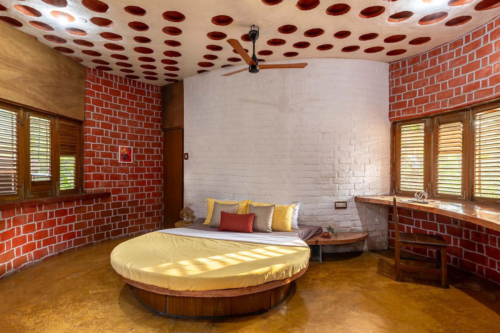 StayVista's Nature's Nest - Wada - Brick House Amidst Orchards, Holistic Retreat with Outdoor Pool view 5