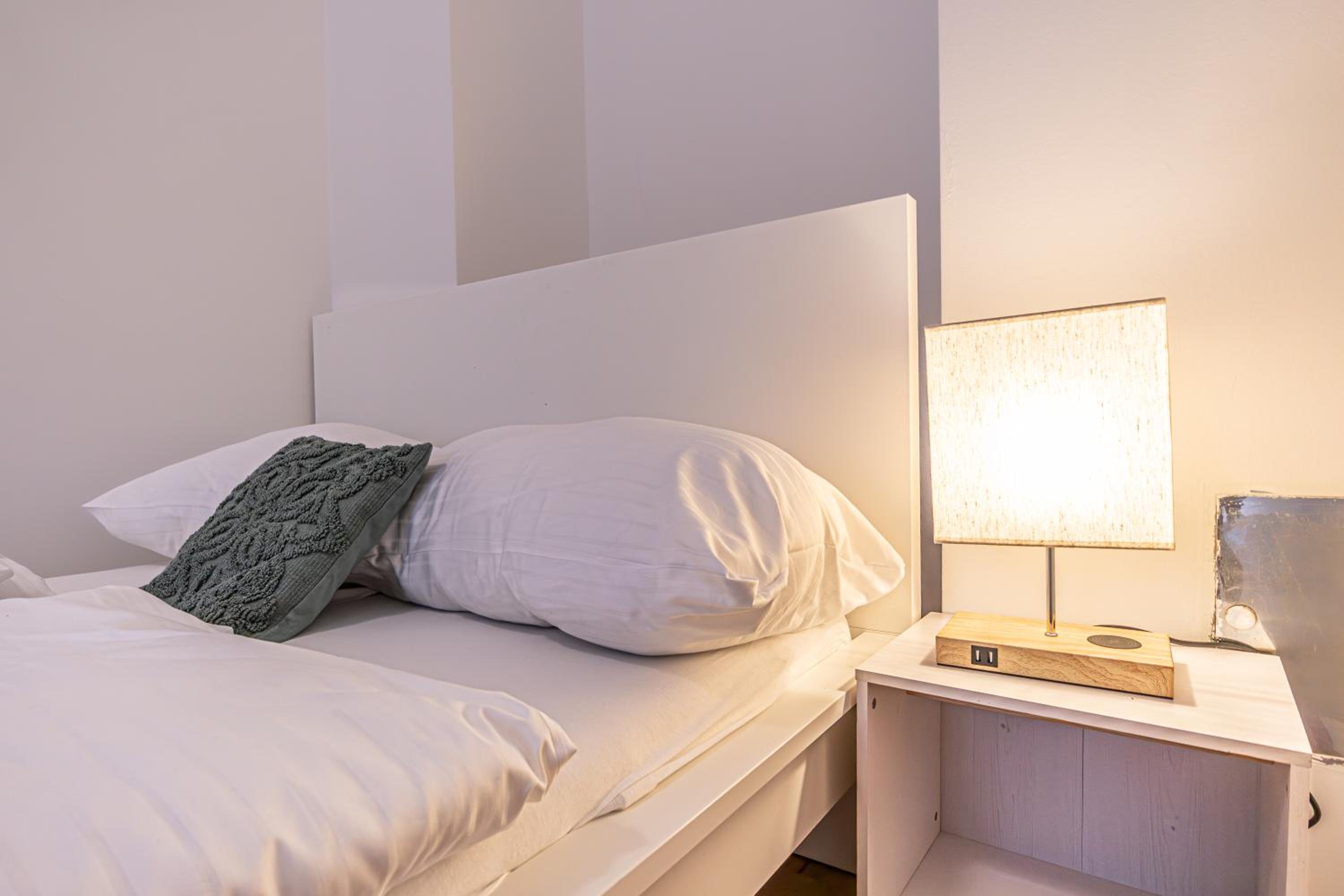 Comfortable 2-Bedroom Apartment in Vienna