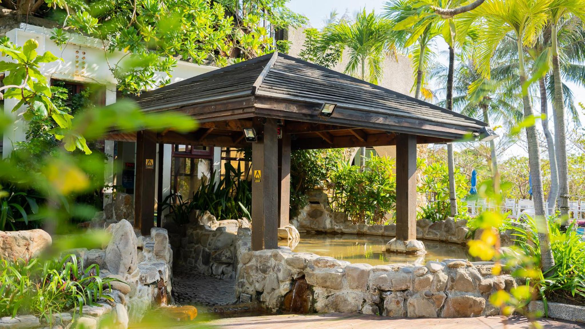 Yoho Beach Resort Kenting
