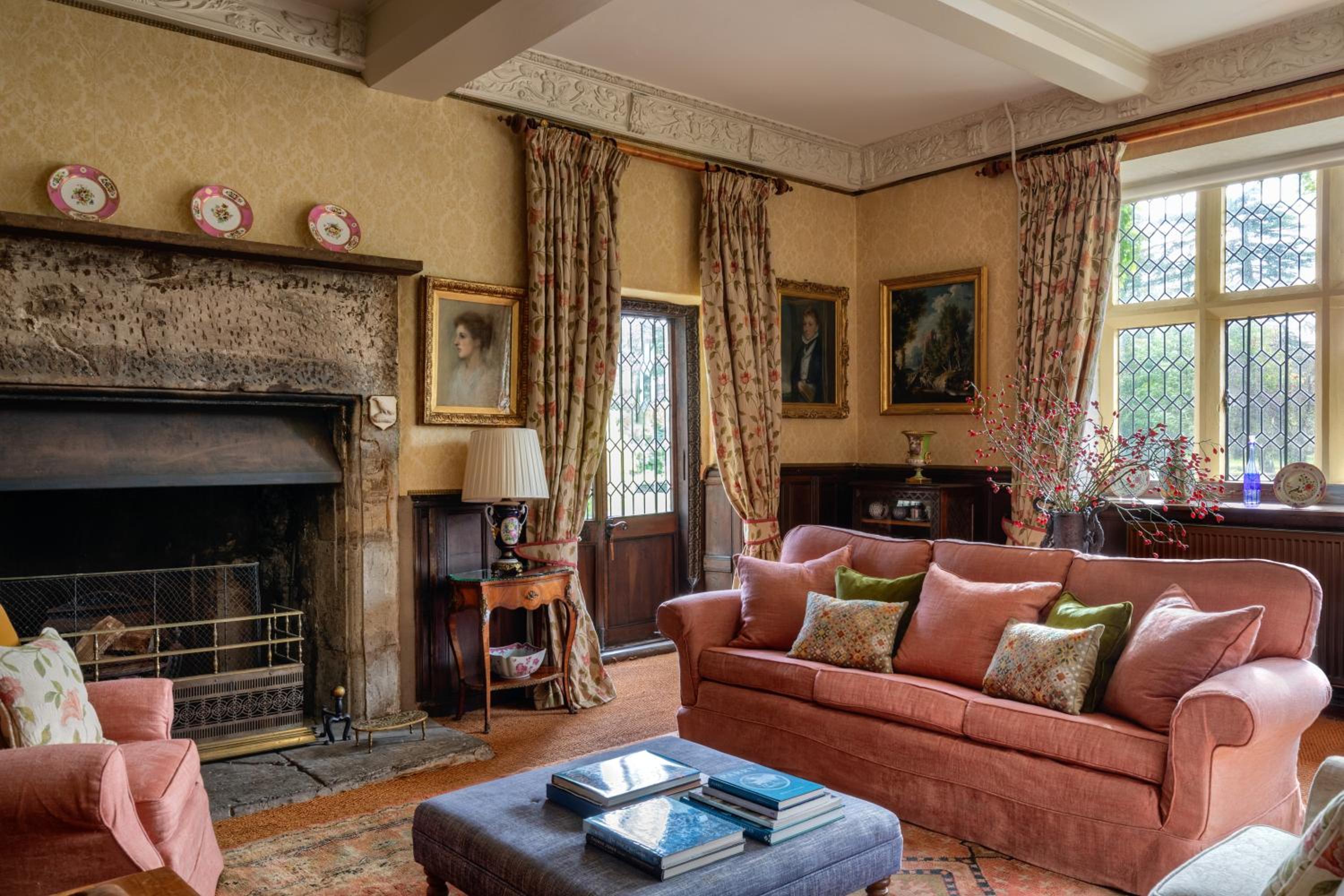 Pentrehobyn Hall sleeps 18