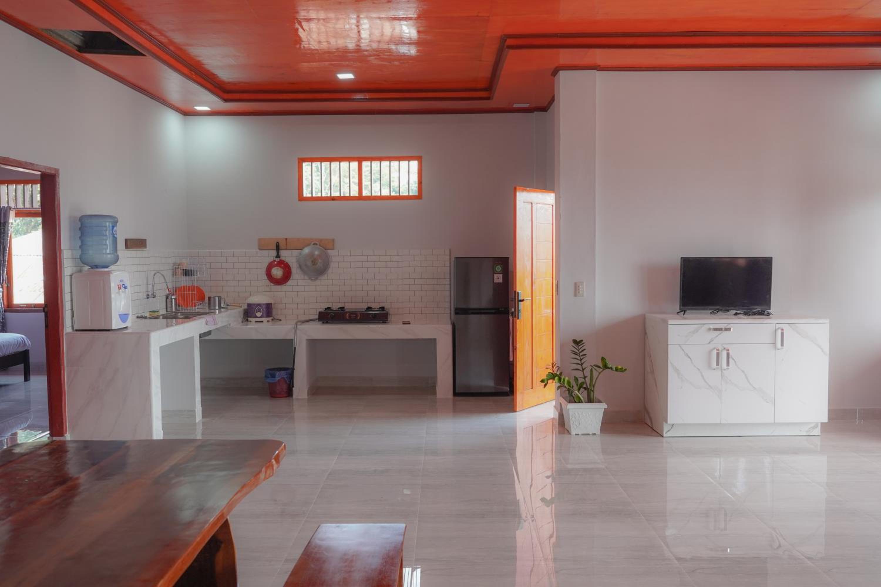 Tobay Family Home view 5