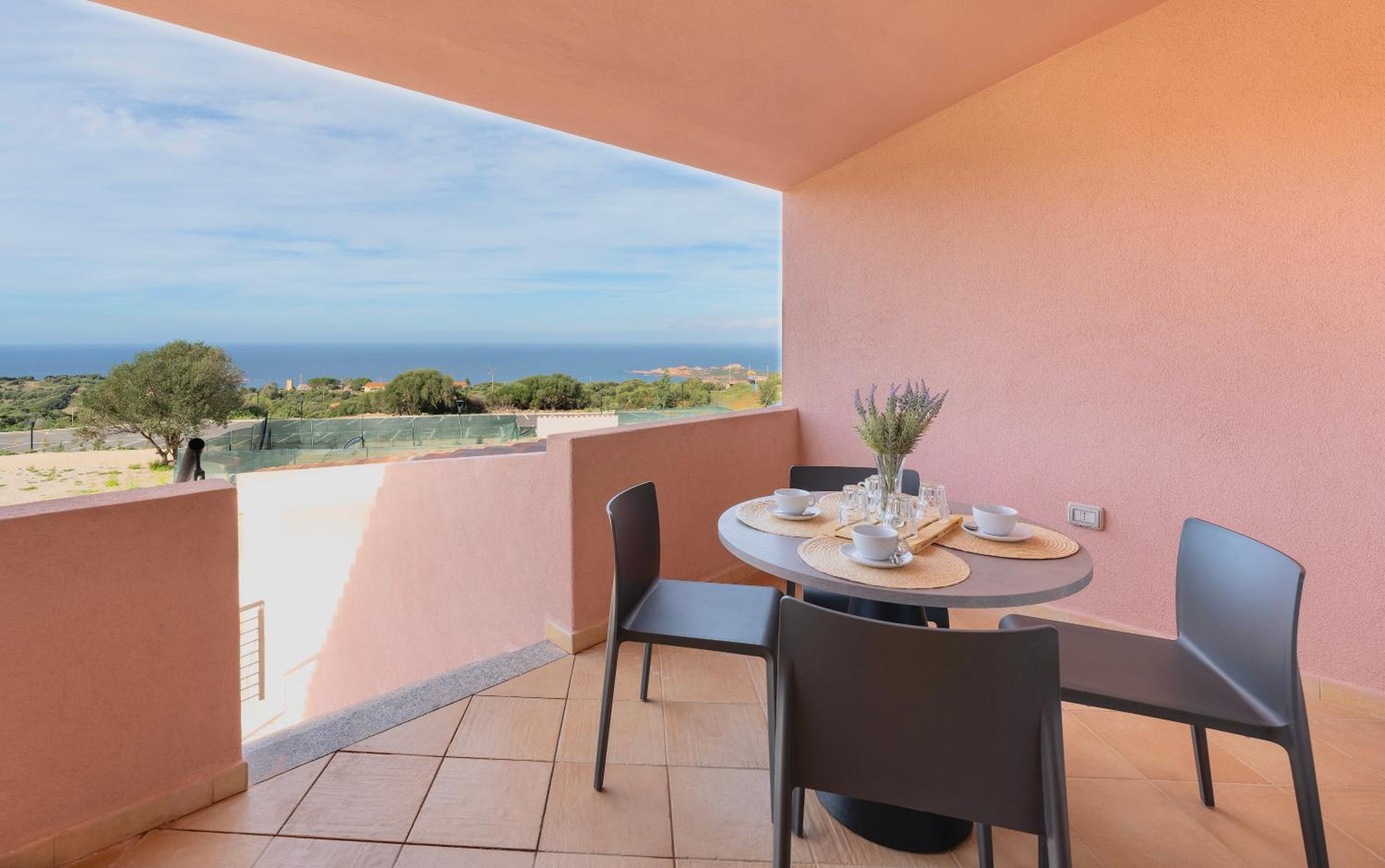 Residence with swimming-pool in Isola Rossa, just about 2 km from the beach La Marinedda