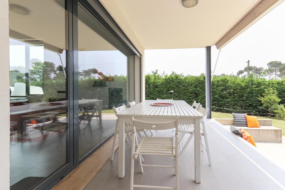 Sesimbra Concept Villa by Homing view 3