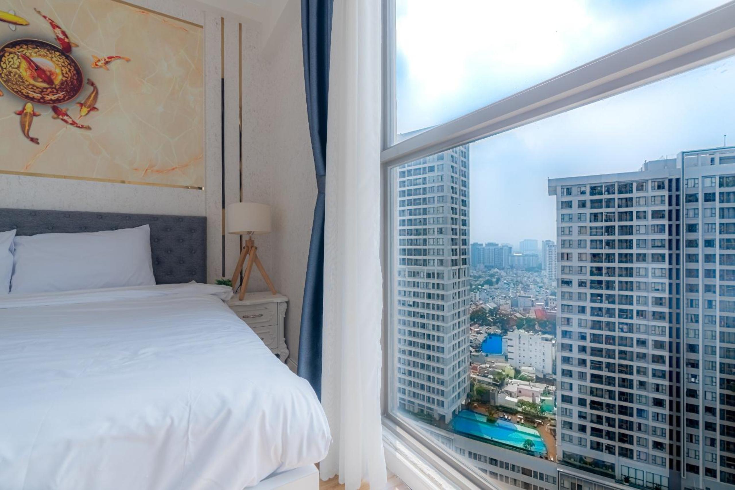 Millennium Luxury Apartment with Central location