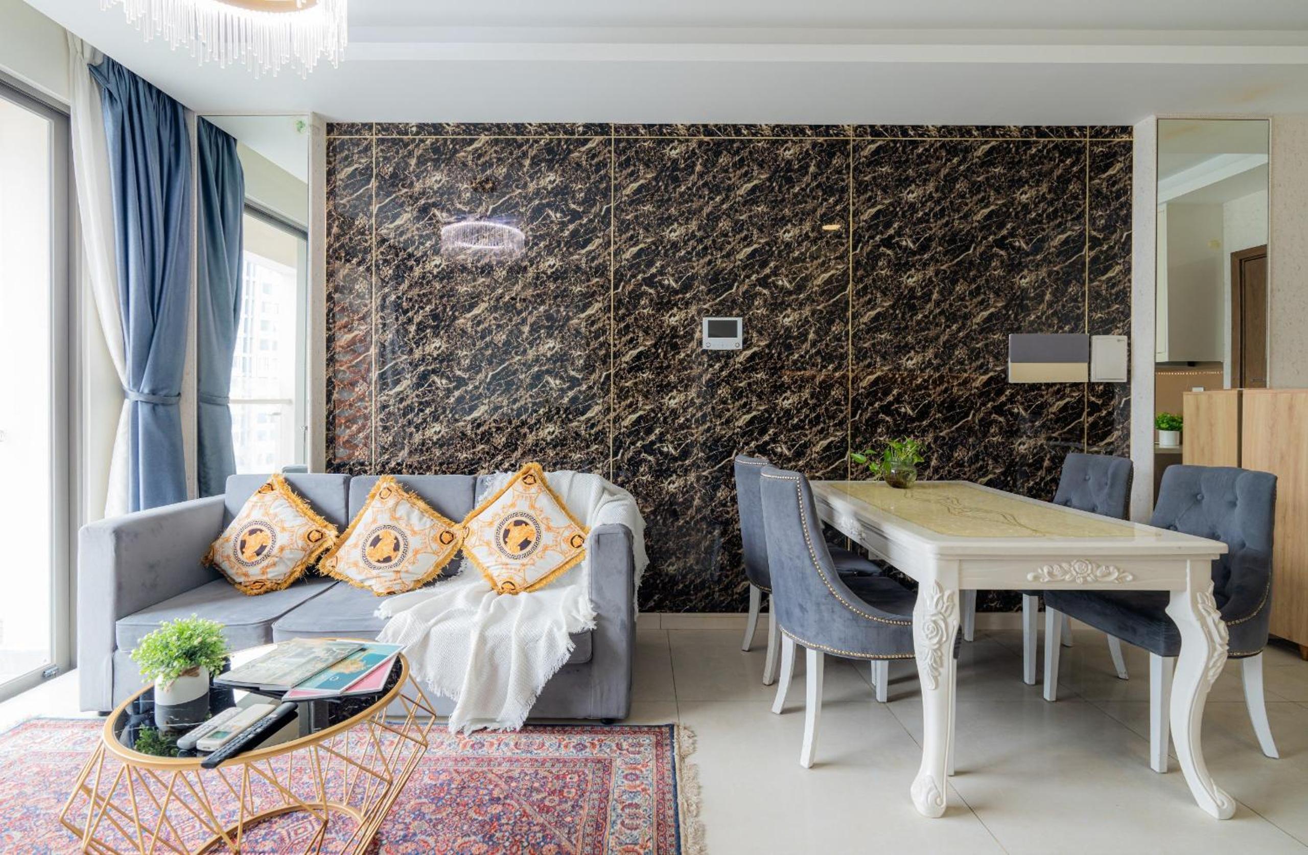 Millennium Luxury Apartment with Central location