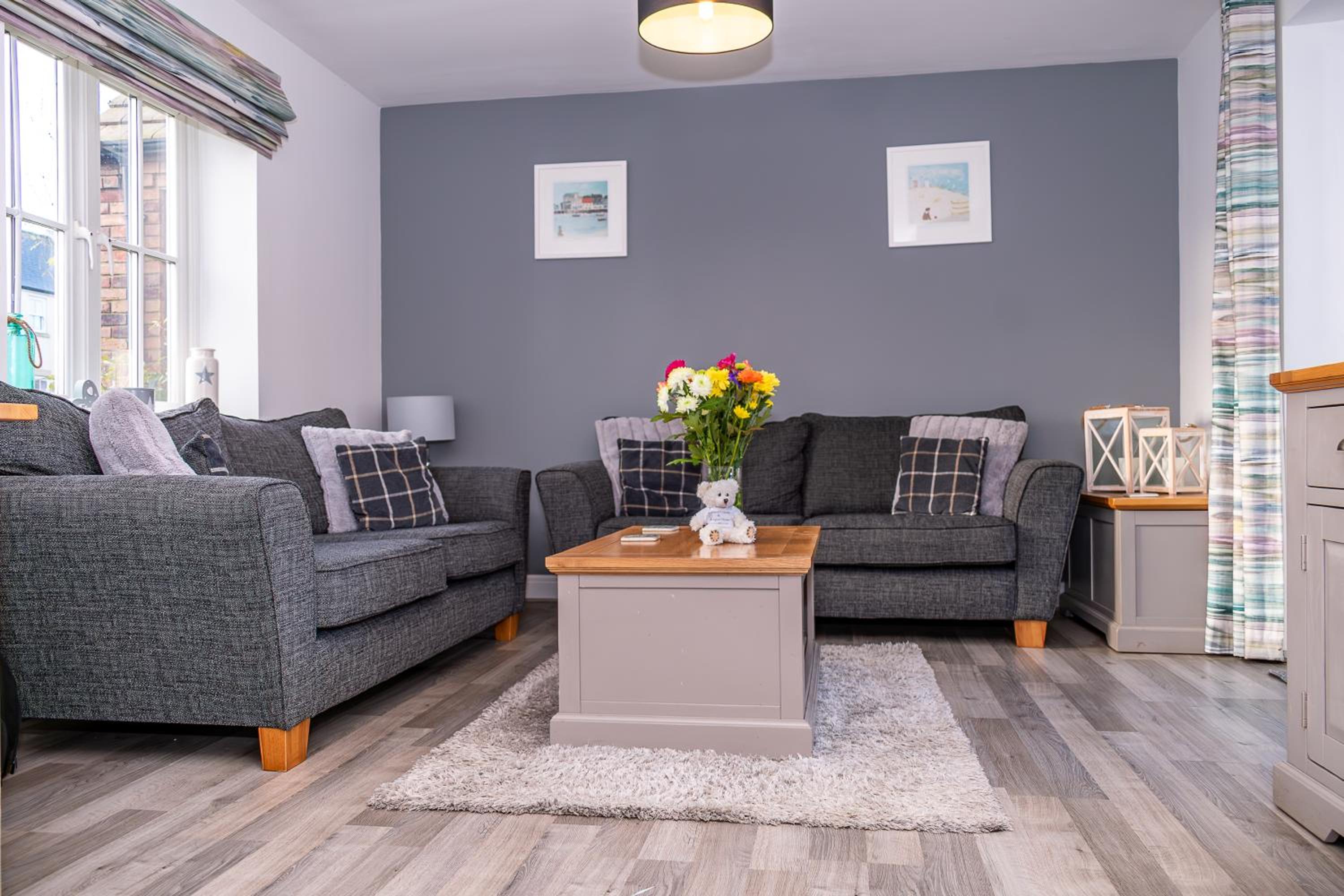 Rockpool cottage at The Bay holiday village Filey, 3 bed sleeps 6 dog friendly, free leisure facilities, direct beach access, pub & shop view 4