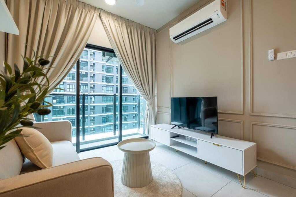 Majestic Maxim Amazing Homestay by Feel Home Malaysia