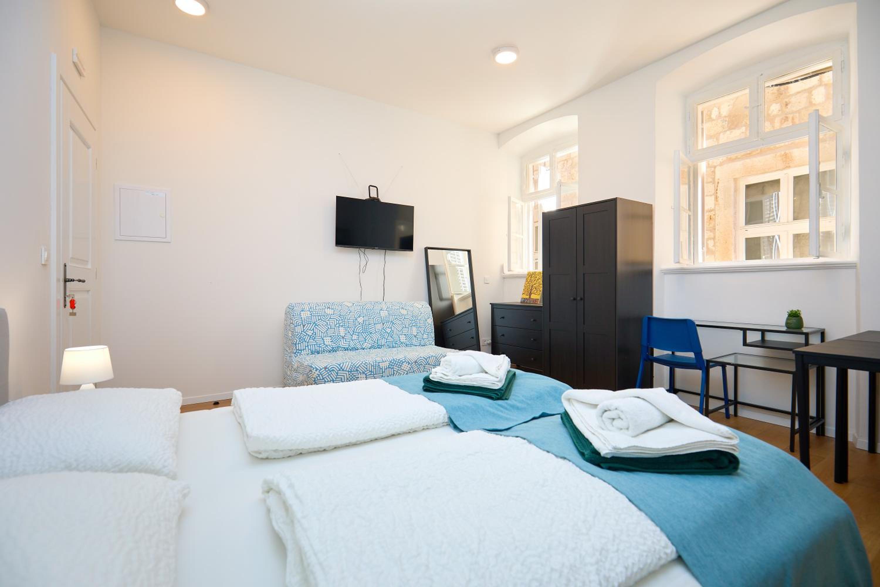 Dominium Premium Location Suites