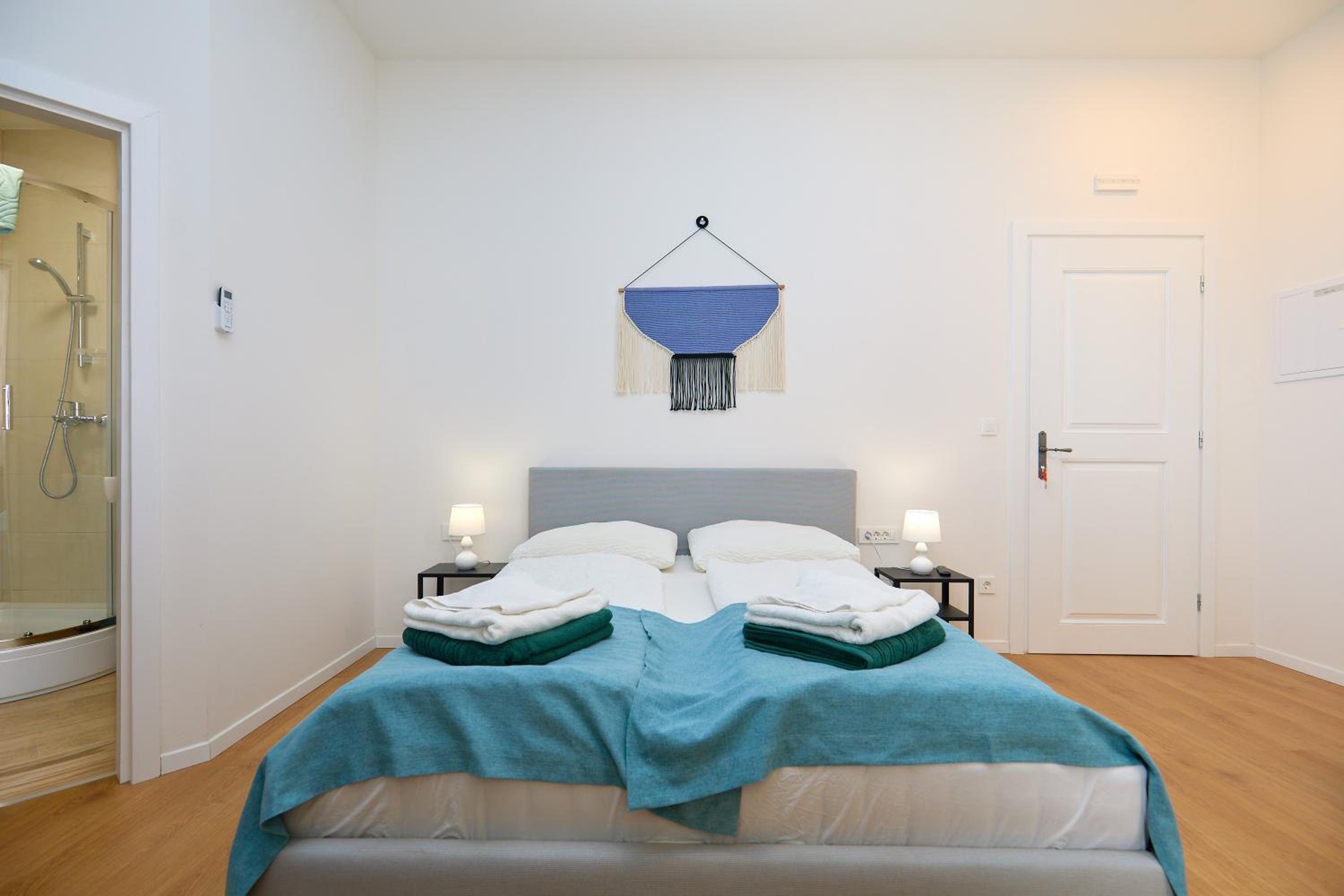 Dominium Premium Location Suites