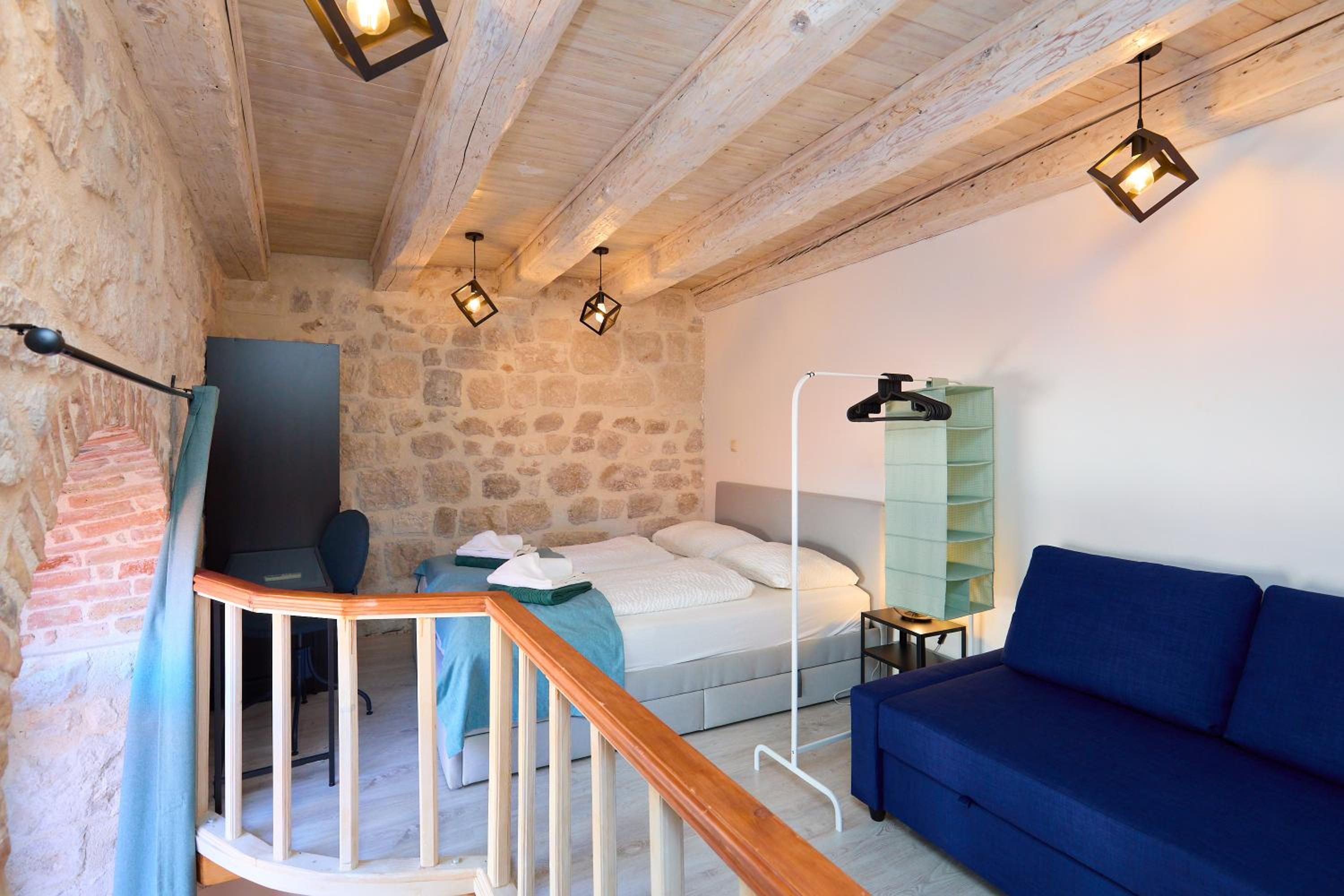 Dominium Premium Location Suites
