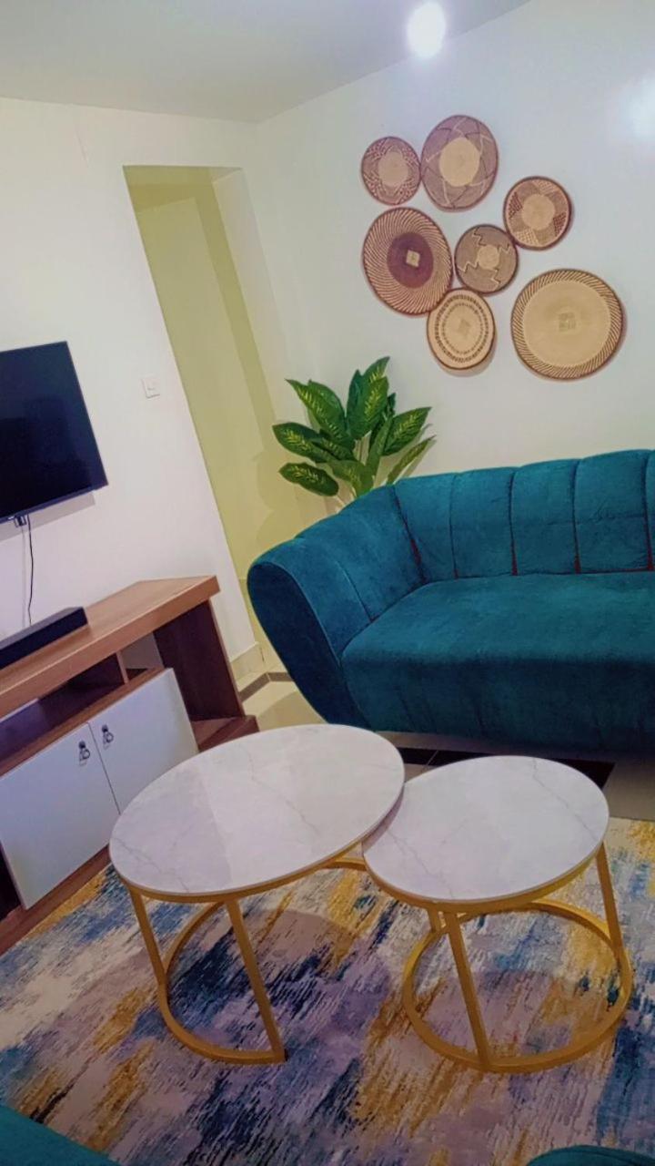 Triad apartment fedha