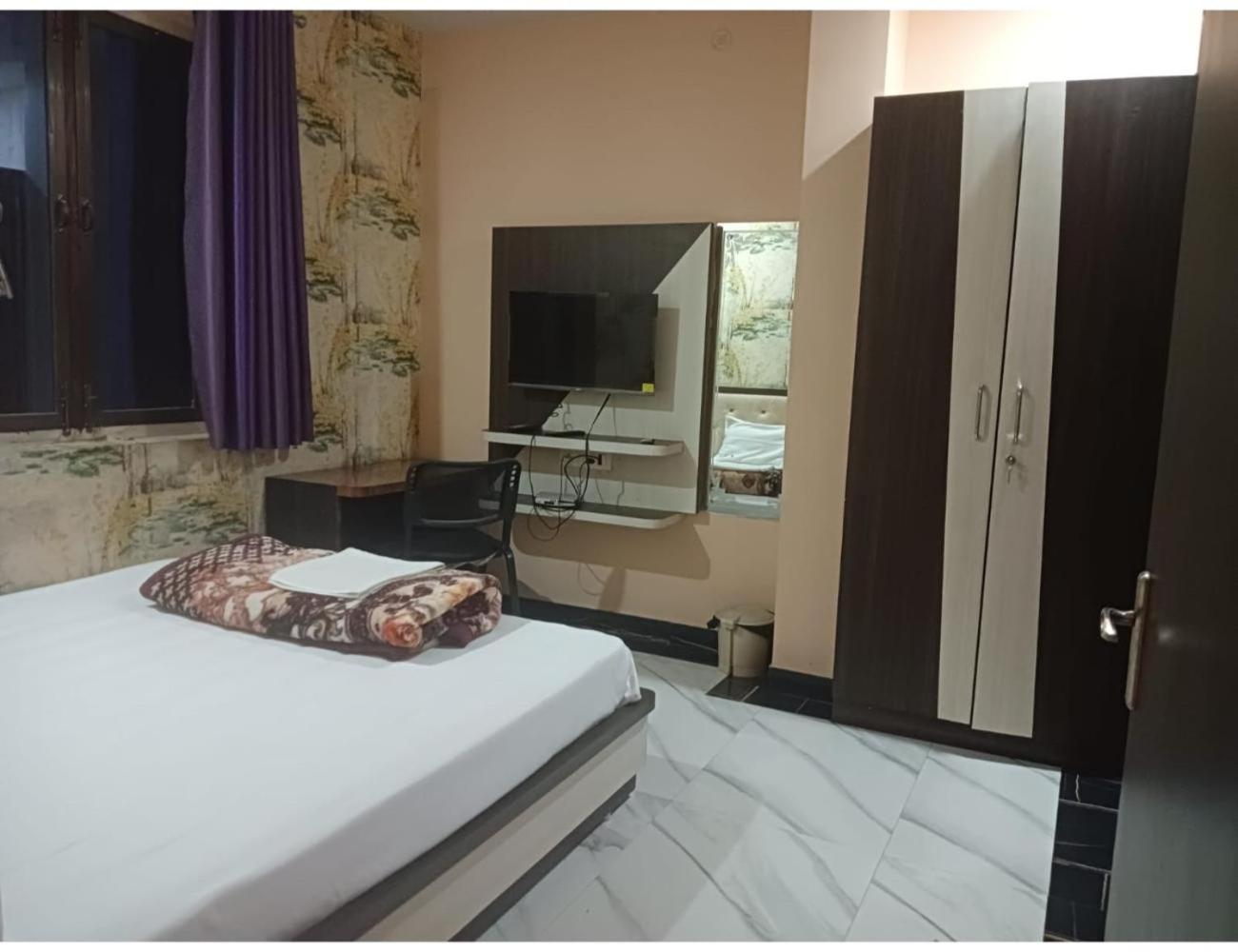 Shivam Hotel, Gorakhpur view 2