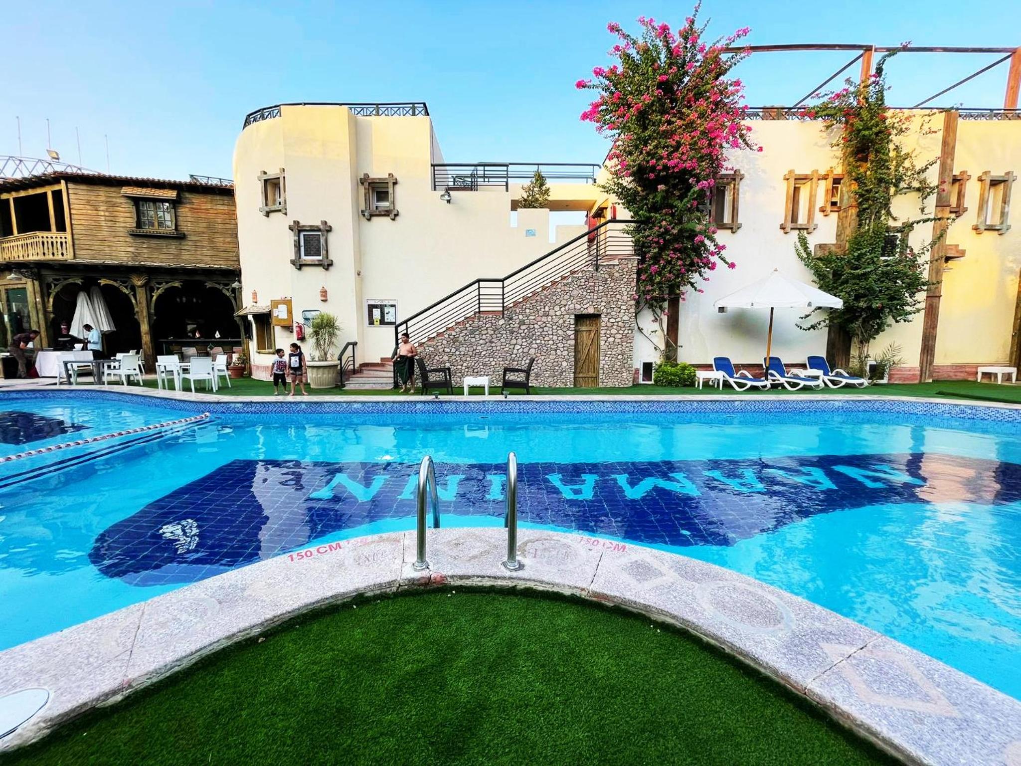 Naama Inn Hotel