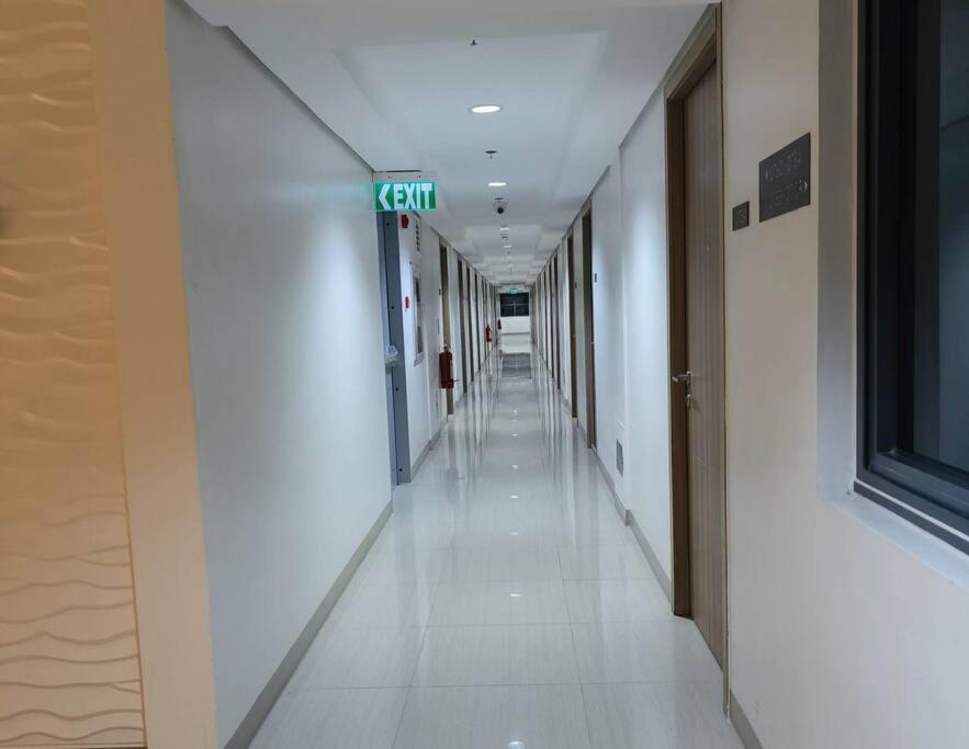 DYNASTEL SHORE 635 MOA Pasay Staycation view 5