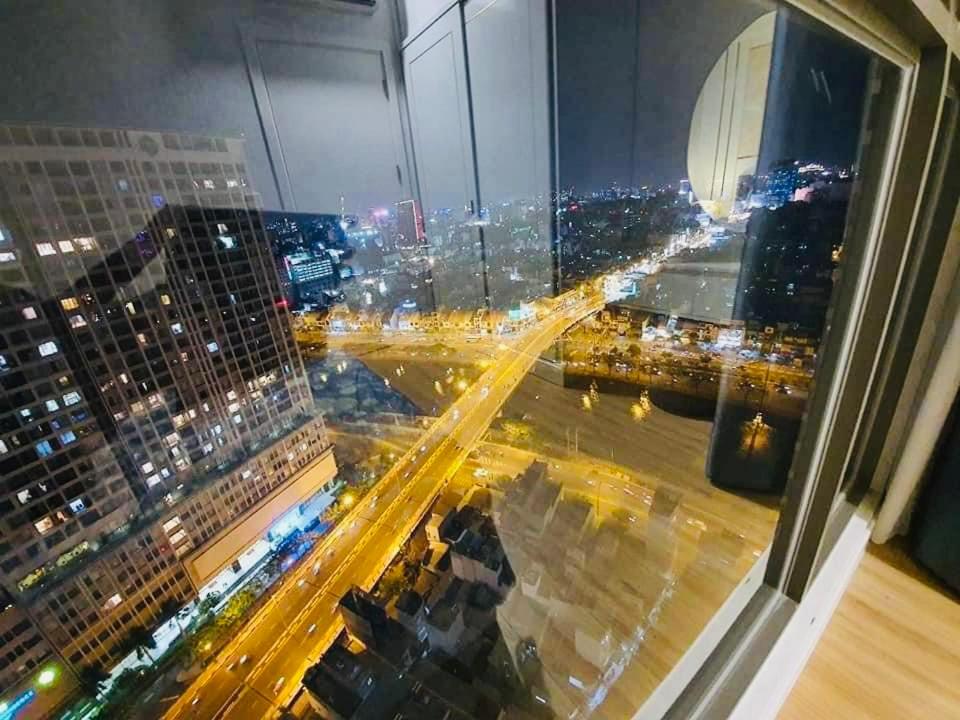 Millennium Luxury Apartment with Central location