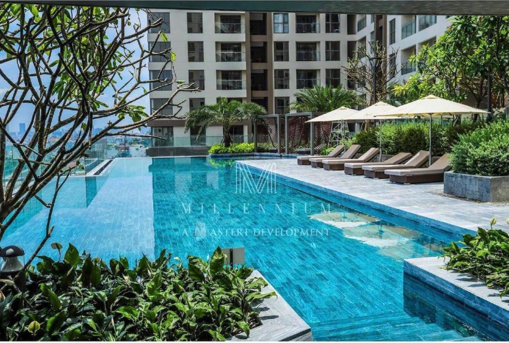 Millennium Luxury Apartment with Central location