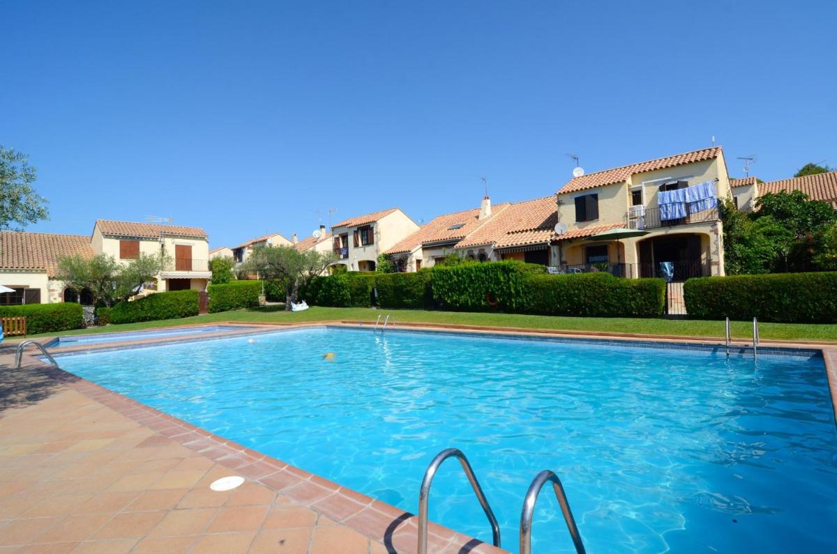 LES OLIVERES 67 photo 3