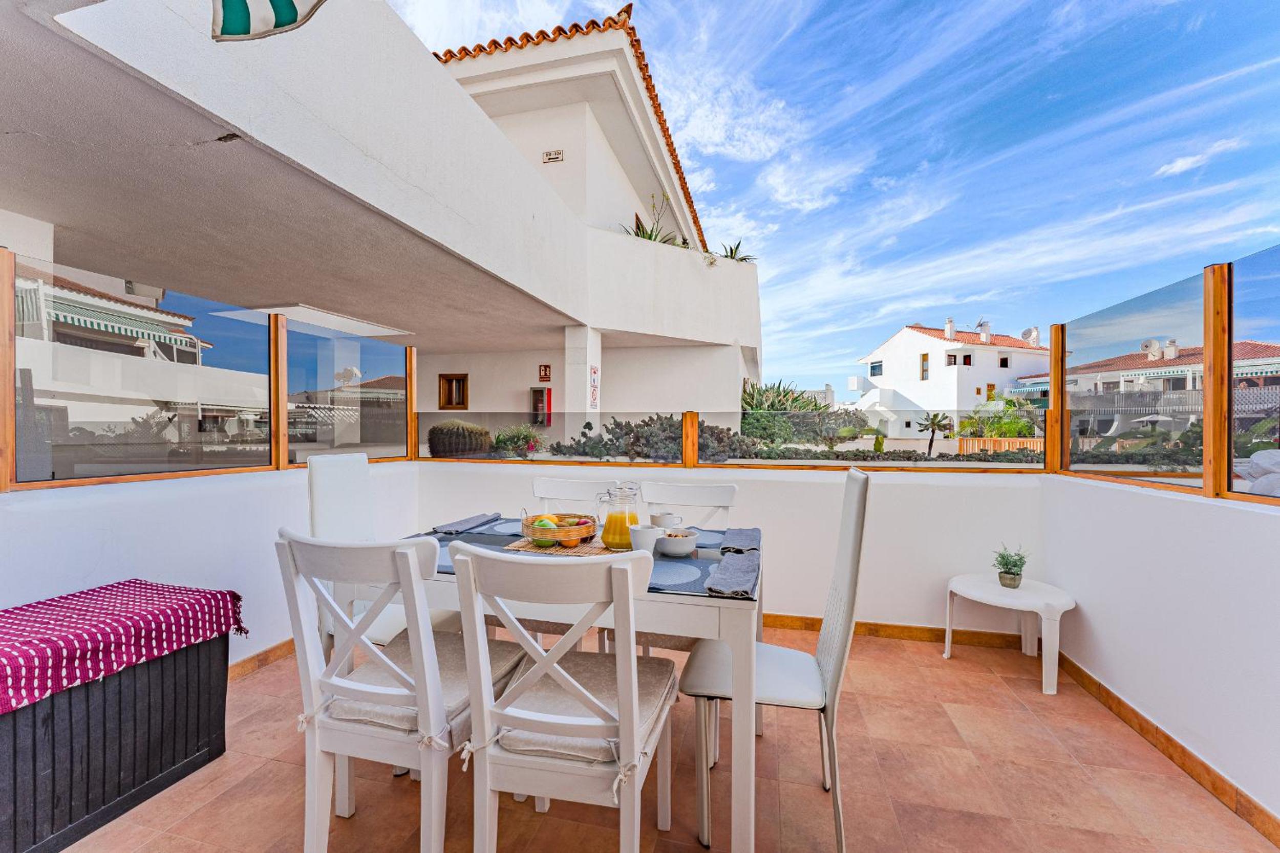 Centric Apartment in Playa Fanabe by AltamarHomes