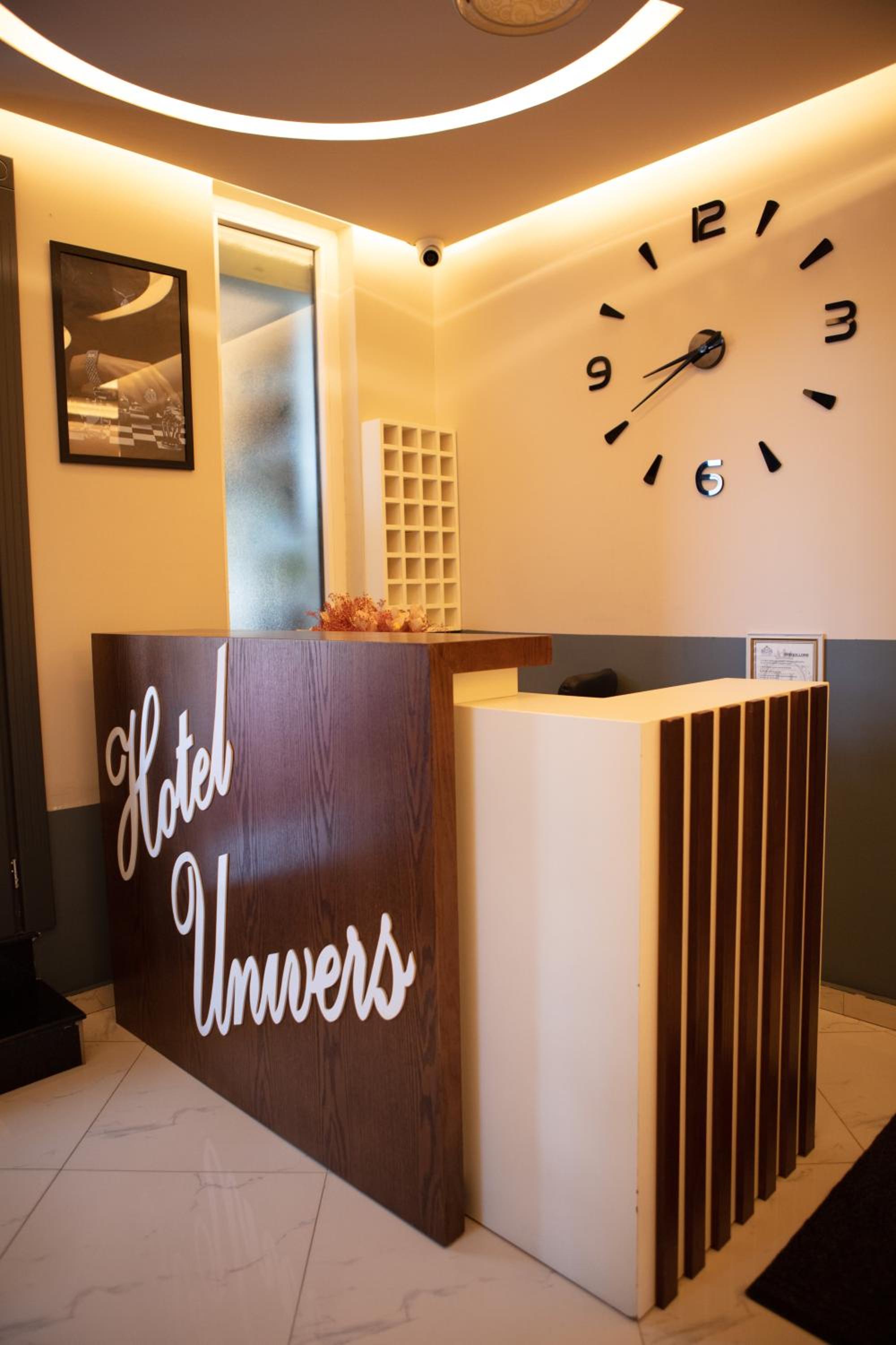 hotel reception