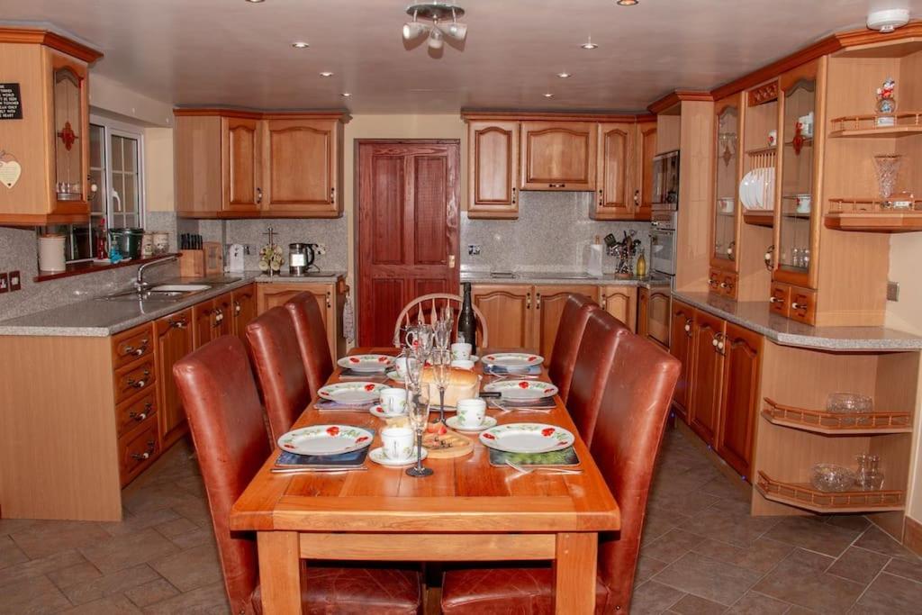 Bedlwyncoch Farmhouse