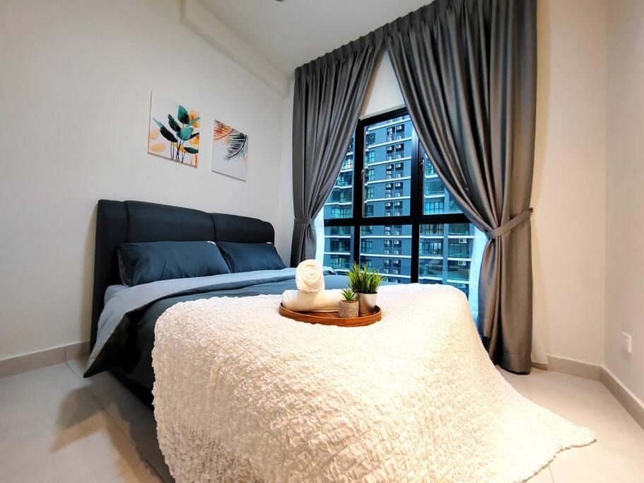 Maxim Majestic 3BR Connaught MRT