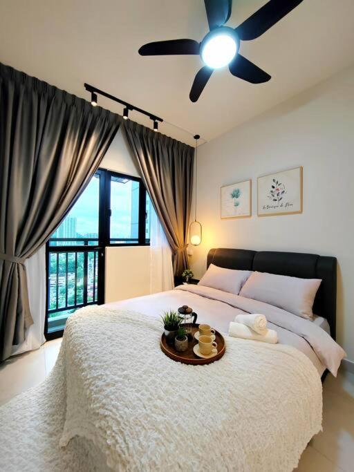 Maxim Majestic 3BR Connaught MRT