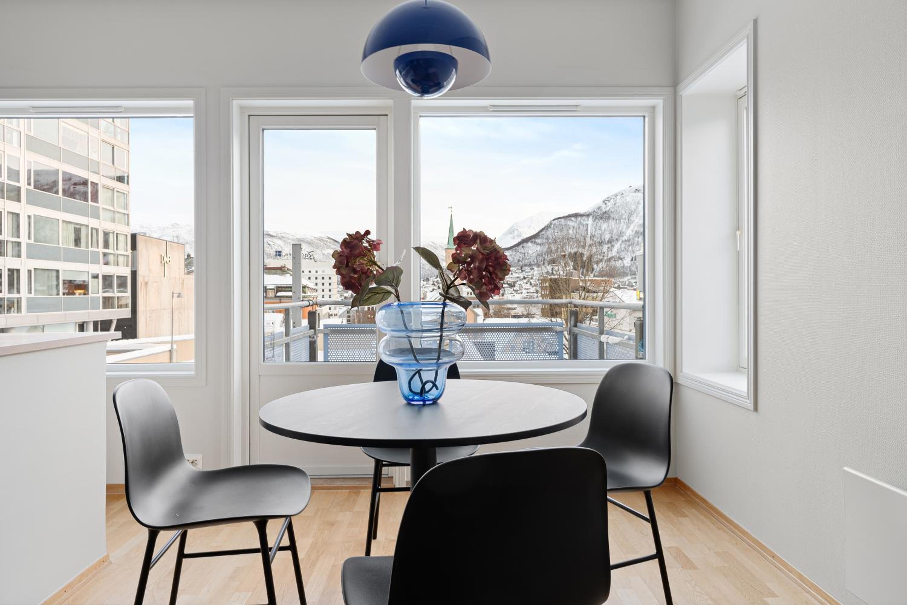 Downtown Apartment - THE VIEW view 4