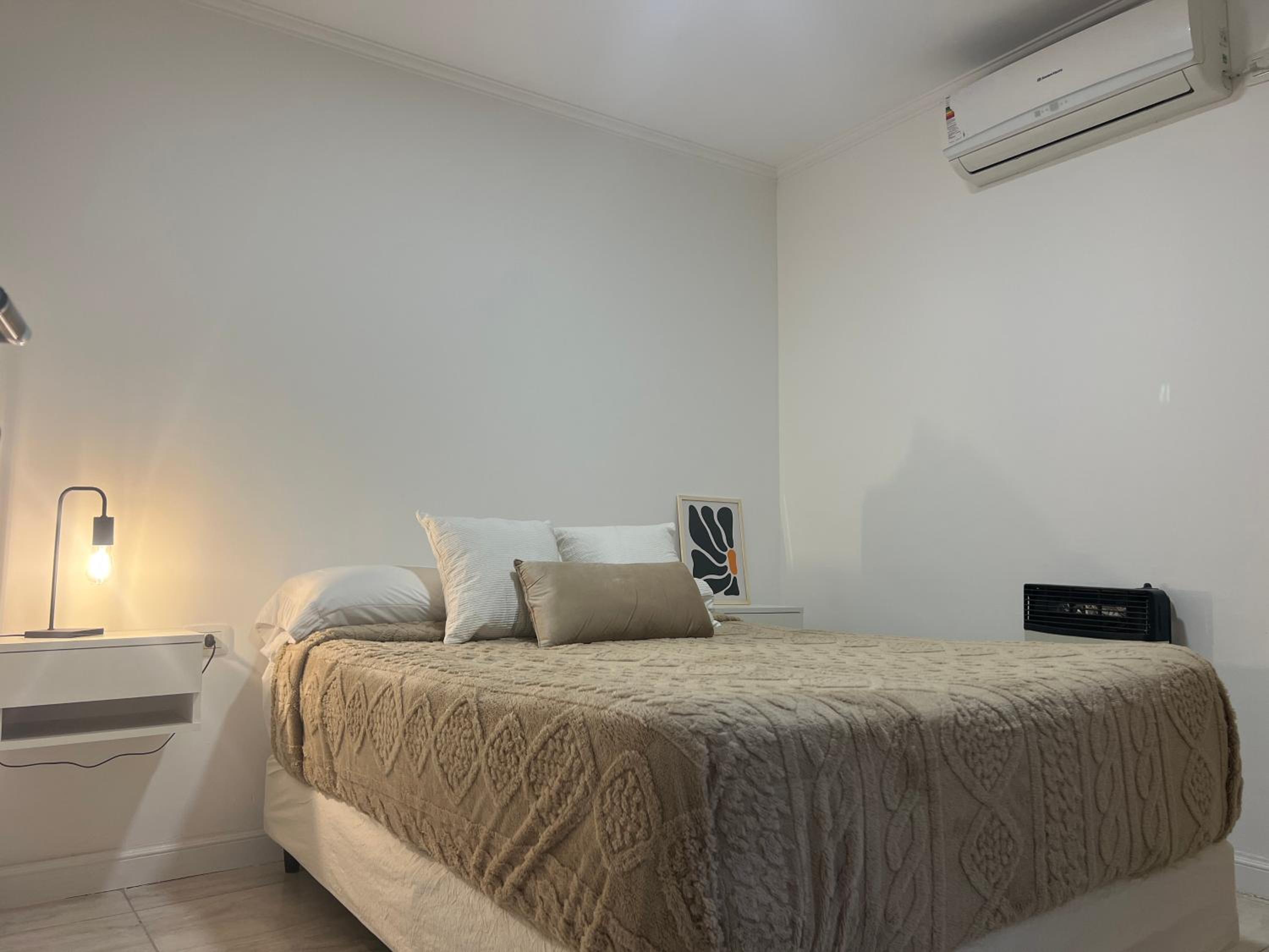 Completo-Comodidad y estilo superior centrico