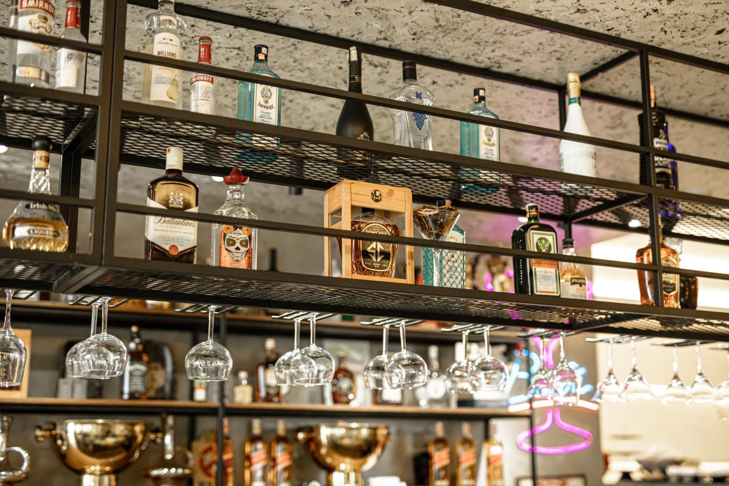 bar