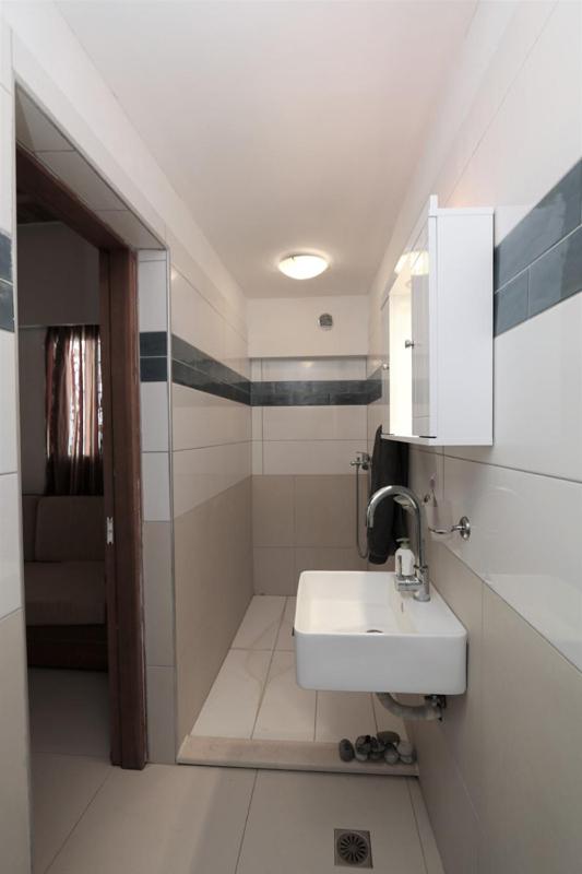 Tris Ekklisies Seaside Beach Apartment - Liviko view 4