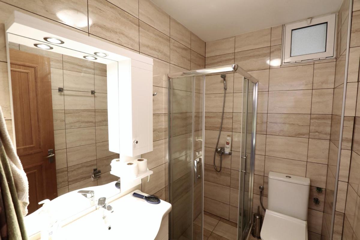 Tris Ekklisies Seaside Beach Apartment - Liviko view 5