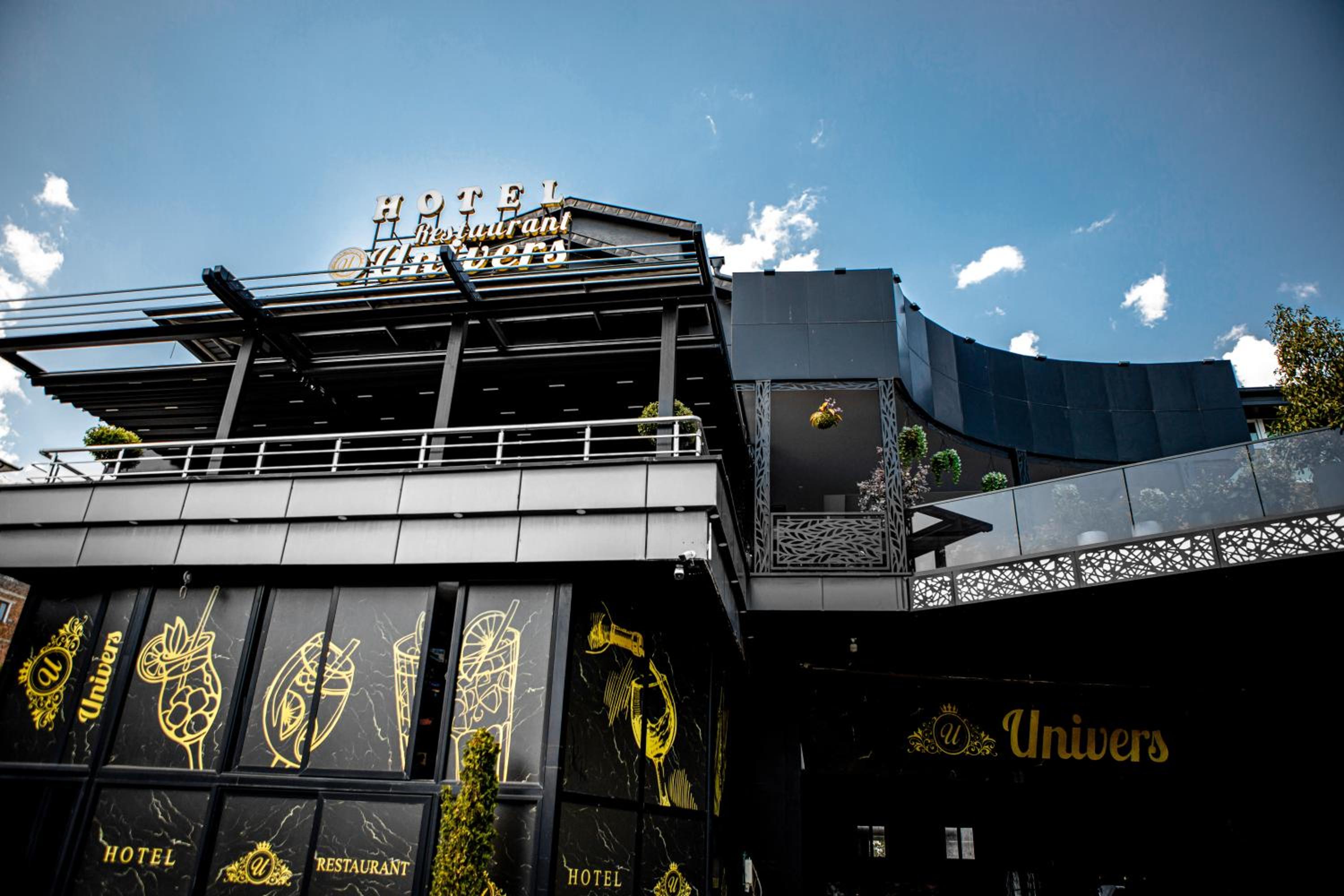 Hotel Univers photo 2