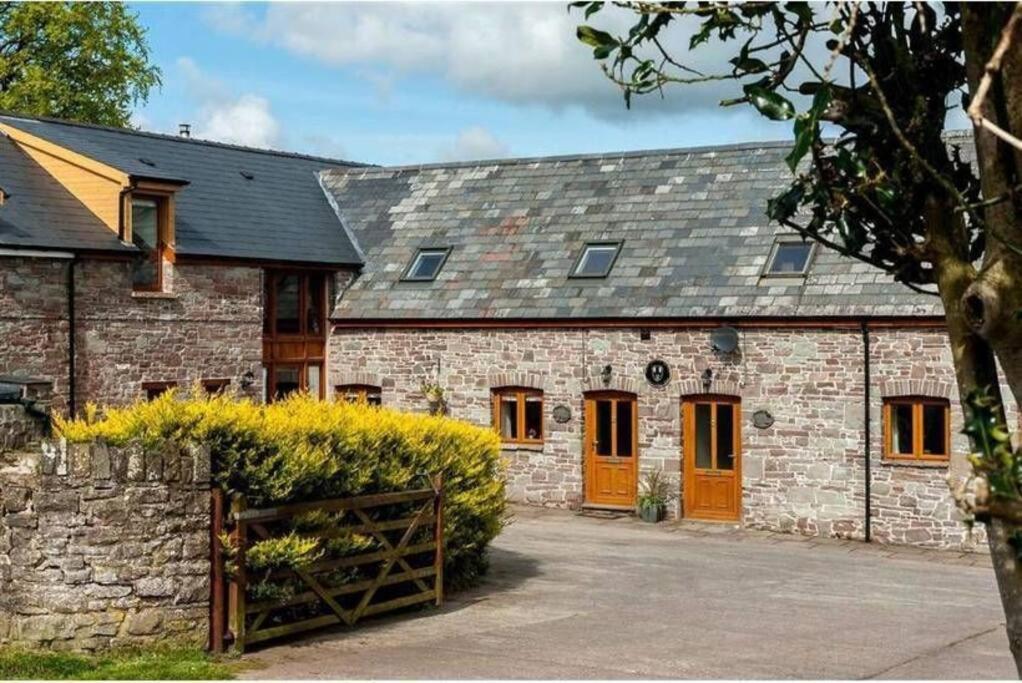 Llysfaen Cottage