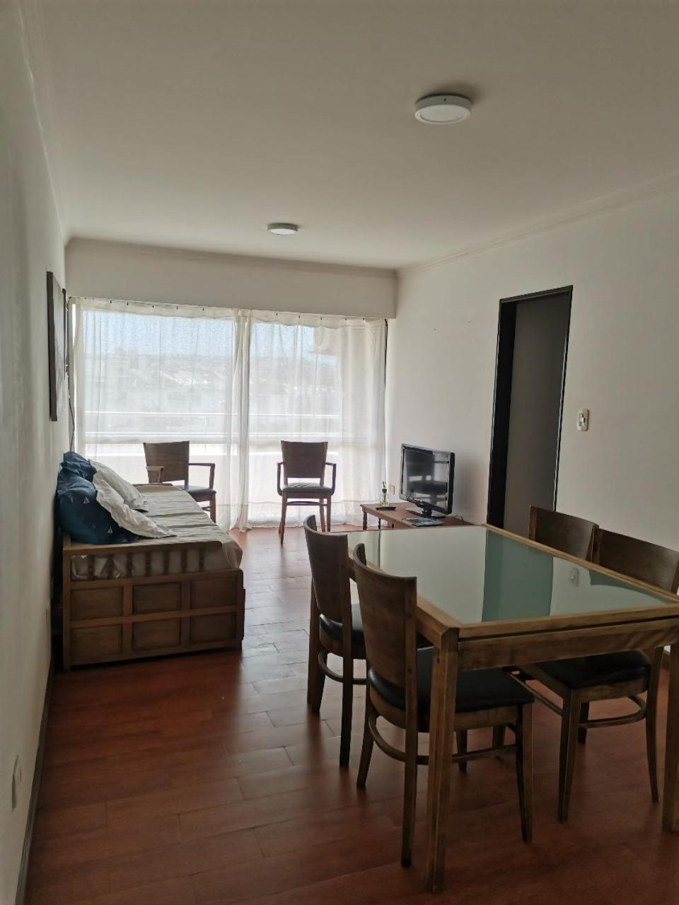 Avda Sarmiento Suite Superior- Pileta
