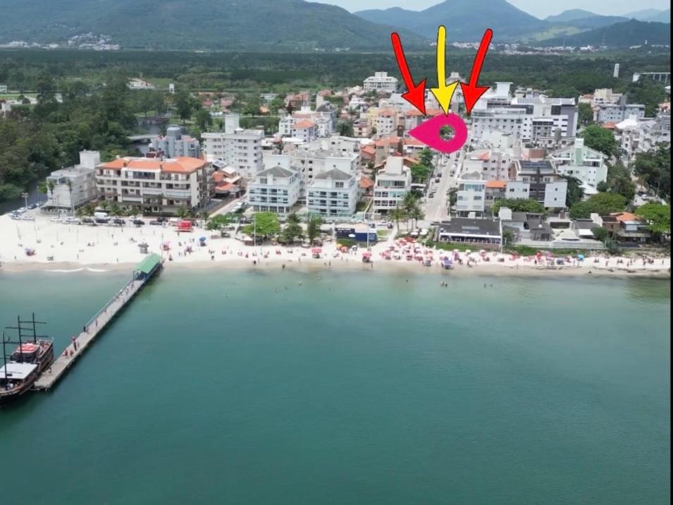 Ap Top Canasvieiras 01 - Apartamento em Canasvieiras com piscina e 2 garagens