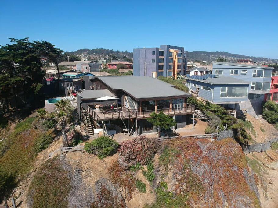 Hotel Casa Santa Mar, en la mejor ubicación de Pichilemu - Image 1