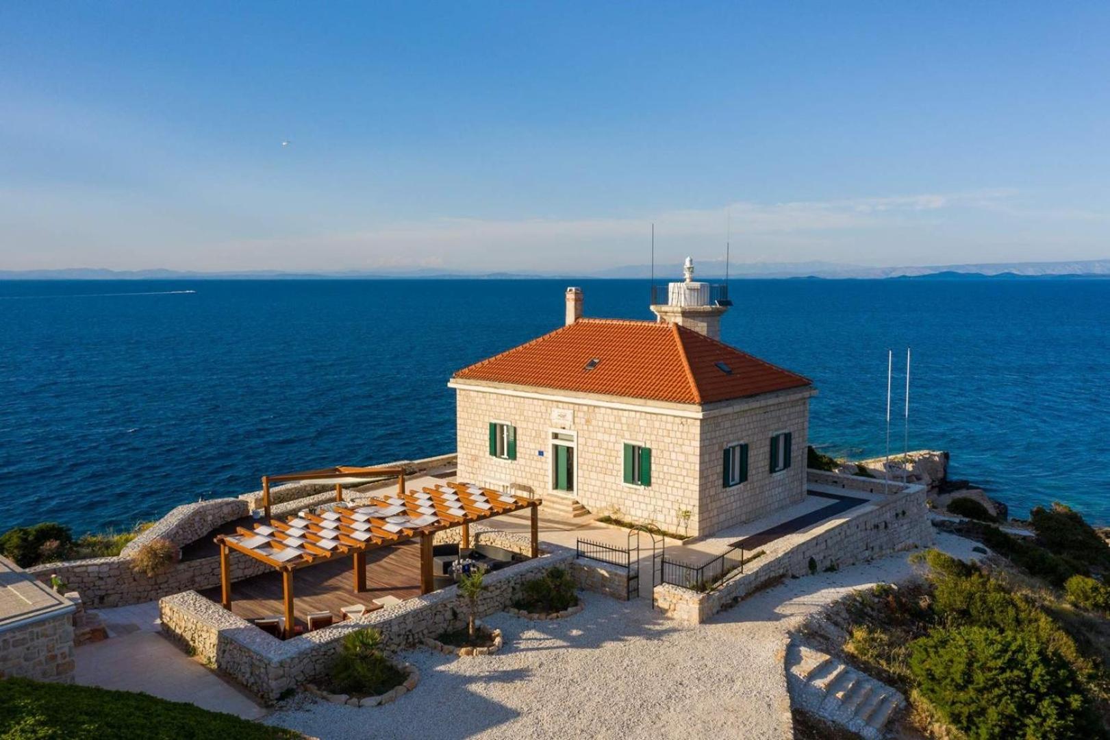 Luxury villa Lighthouse Ligero - unique island stay near Vis view 5